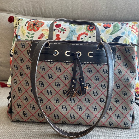 Sac à main originale D&B très bonne état véritable cuir très élégant - Picture 3 of 10